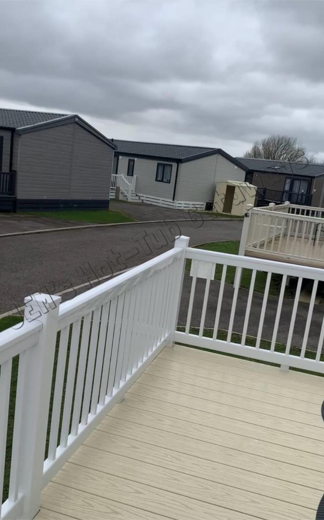 Jems Hot-Tub Getaways 6 Berth At Tattershall Lakes Exterior foto